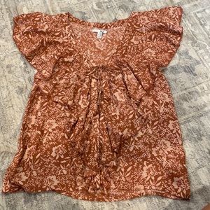 Amuse Society Flutter Sleeve Top